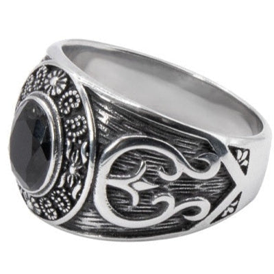 VICTORIAN GOTHIC STEEL RING