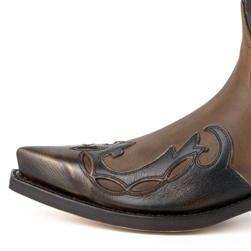 LEATHER TWO COLORED BOOTS 1927