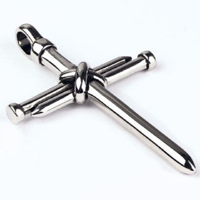 DECORATIVE PENDANT NAILS CROSS