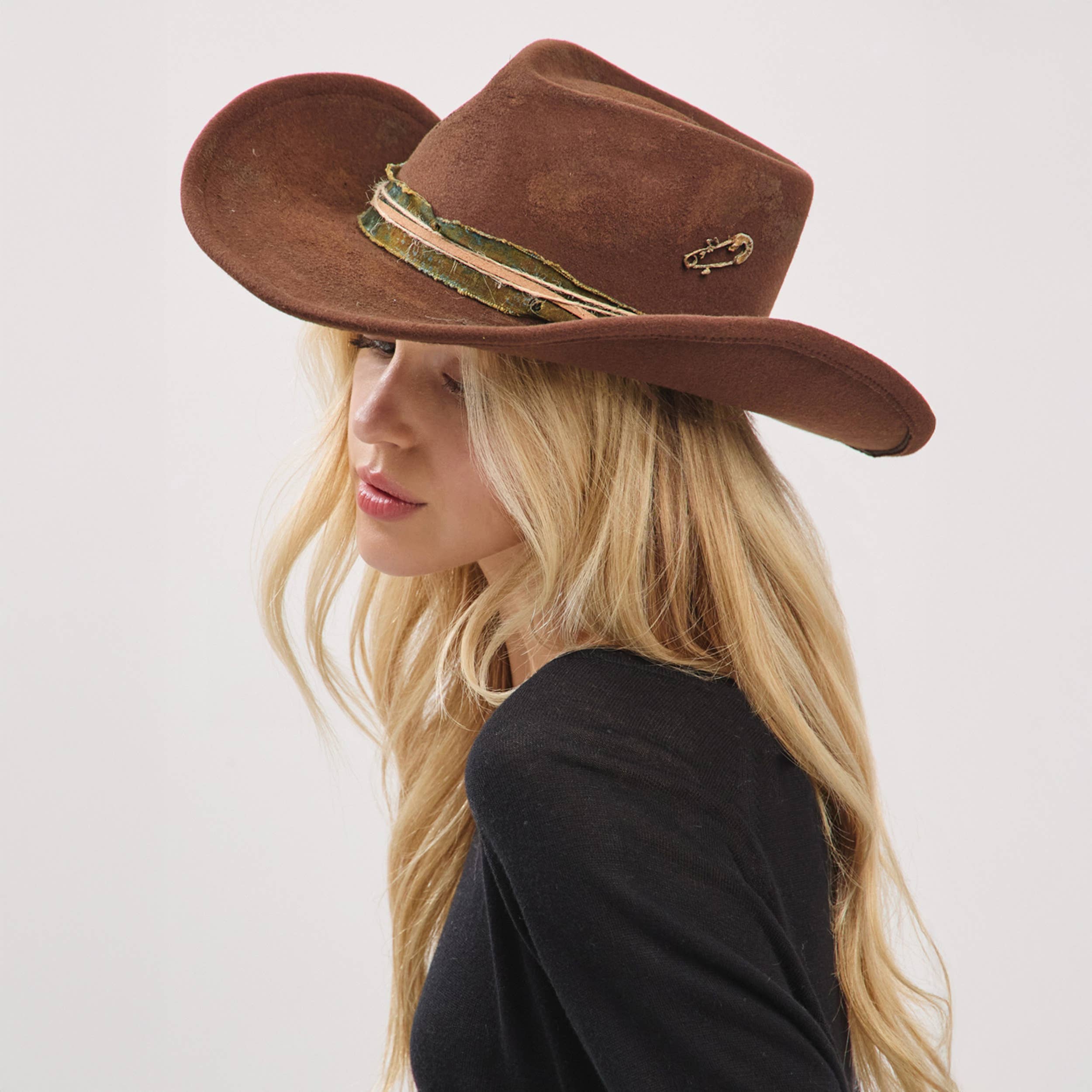 DISTRESSED COWBOY HAT