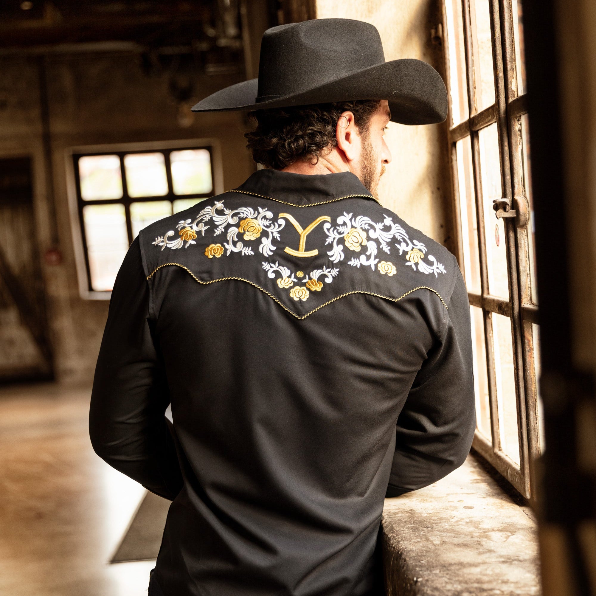 EXQUISITE YELLOSTONE SHIRT DORIAN
