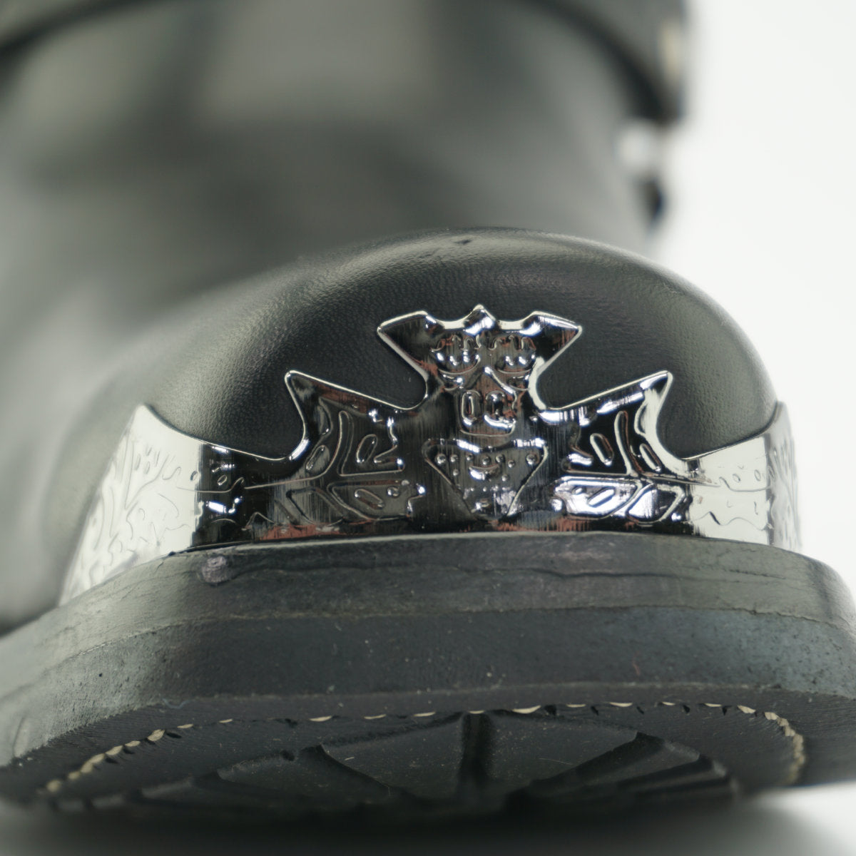 Eagle Low Leather Ankle Boots - Chelsea Boots with Eagle Ring Detail for Men & Women