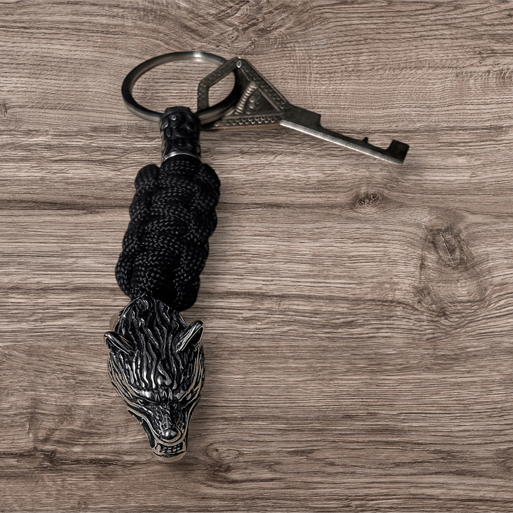 Key chain wolf