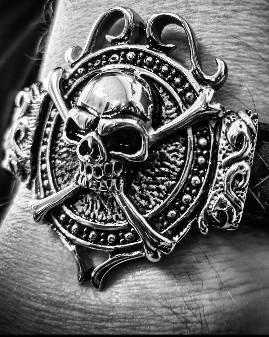 BRACELET SKULL WITH WOVEN LEATHER