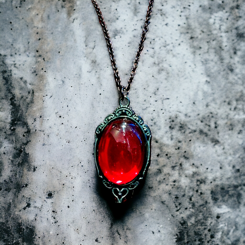 NECKLACE RED CRYSTAL