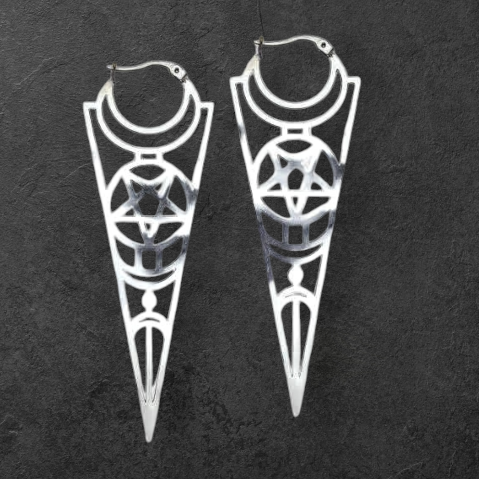 EARRINGS ORNAMENT