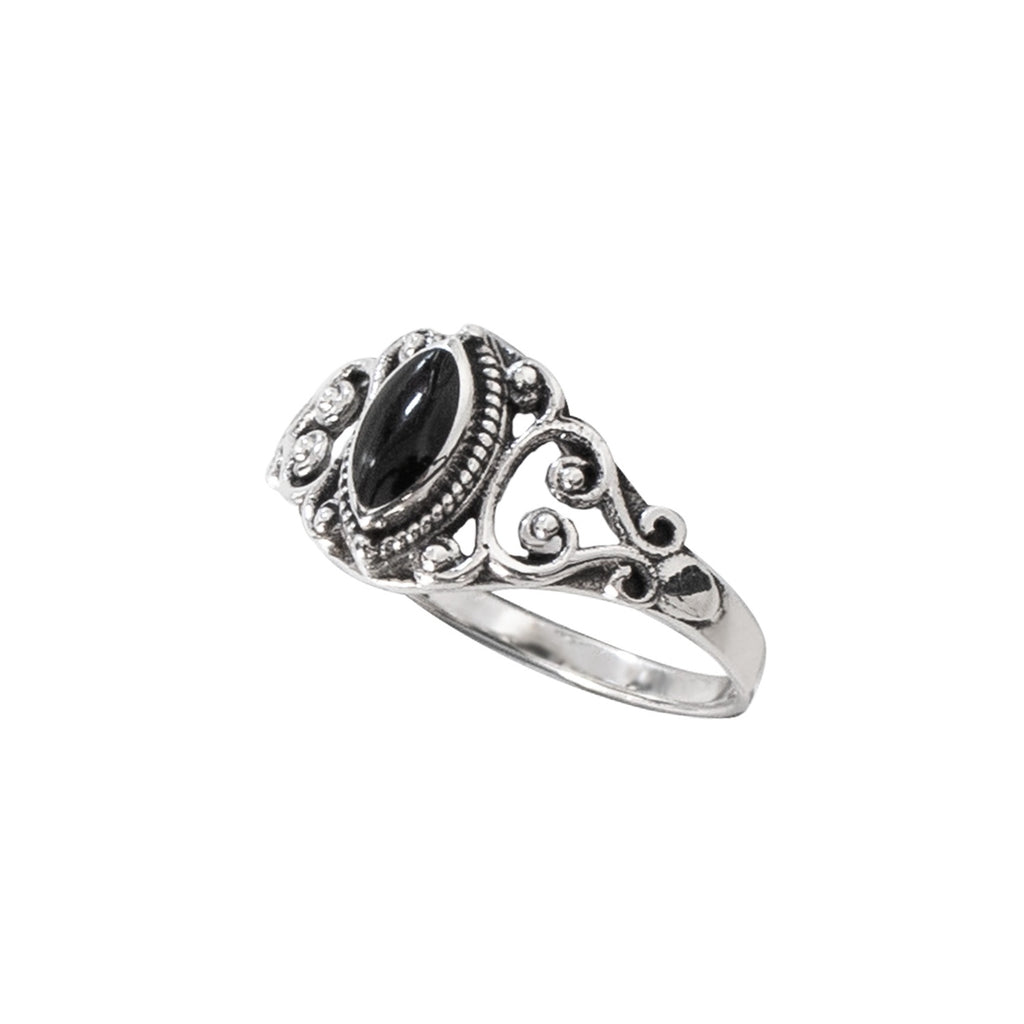 This classic silver ring features intricate filigree design and a stunning black onyx gemstone. With a height of approximately 1.0 cm, this ring is a timeless addition to any jewelry collection. 