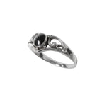This filigree silver ring features a classic style with a sleek black onyx stone. Measuring at approximately 0.9 cm in height, this elegant ring is perfect for adding a touch of sophistication to any outfit. 