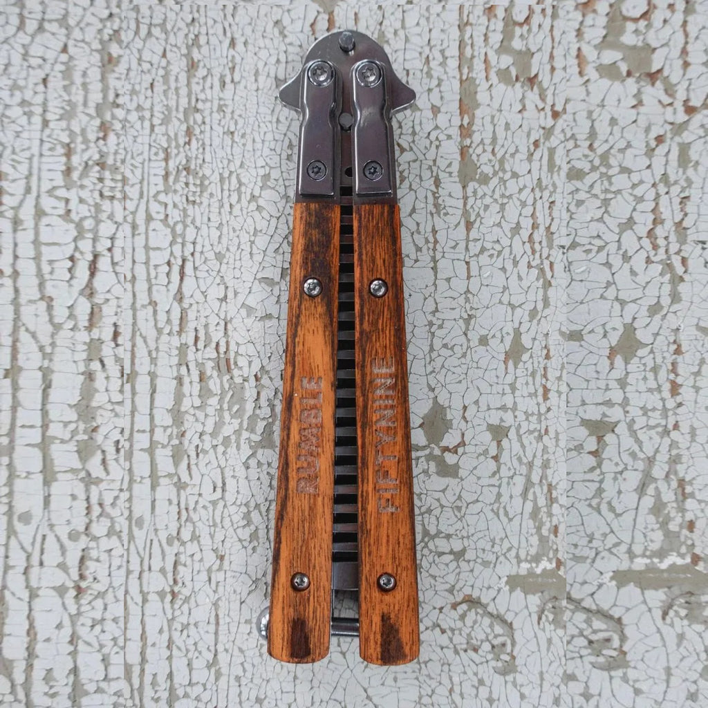 Rumble59 Butterfly Comb – Balisong-Style Folding Comb