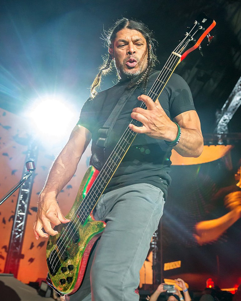 METALLICA RT BASS T-SHIRT