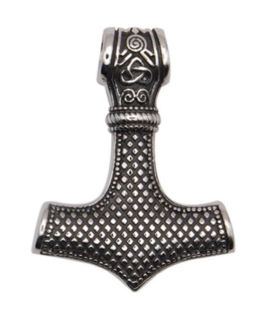 SILVERY HAMMER PENDANT