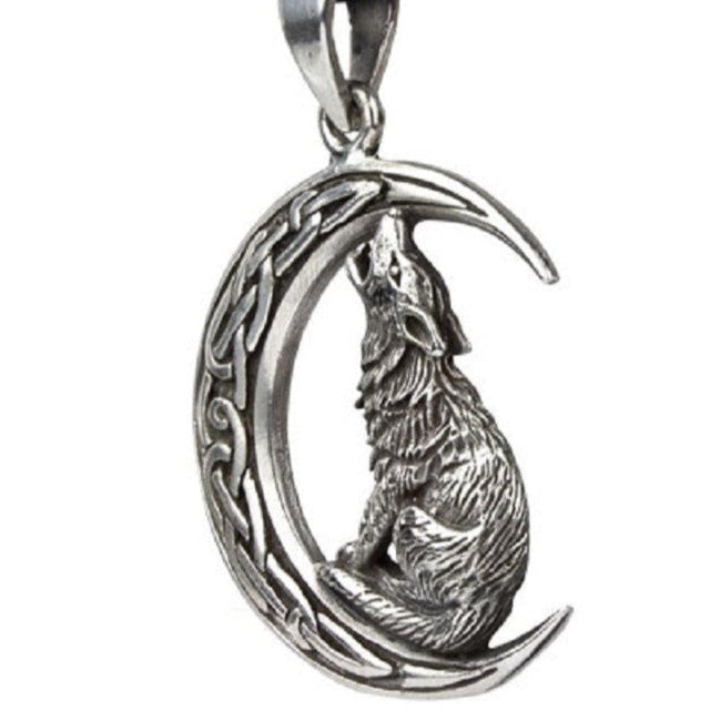 SILVER PENDANT WOLF IN MOON