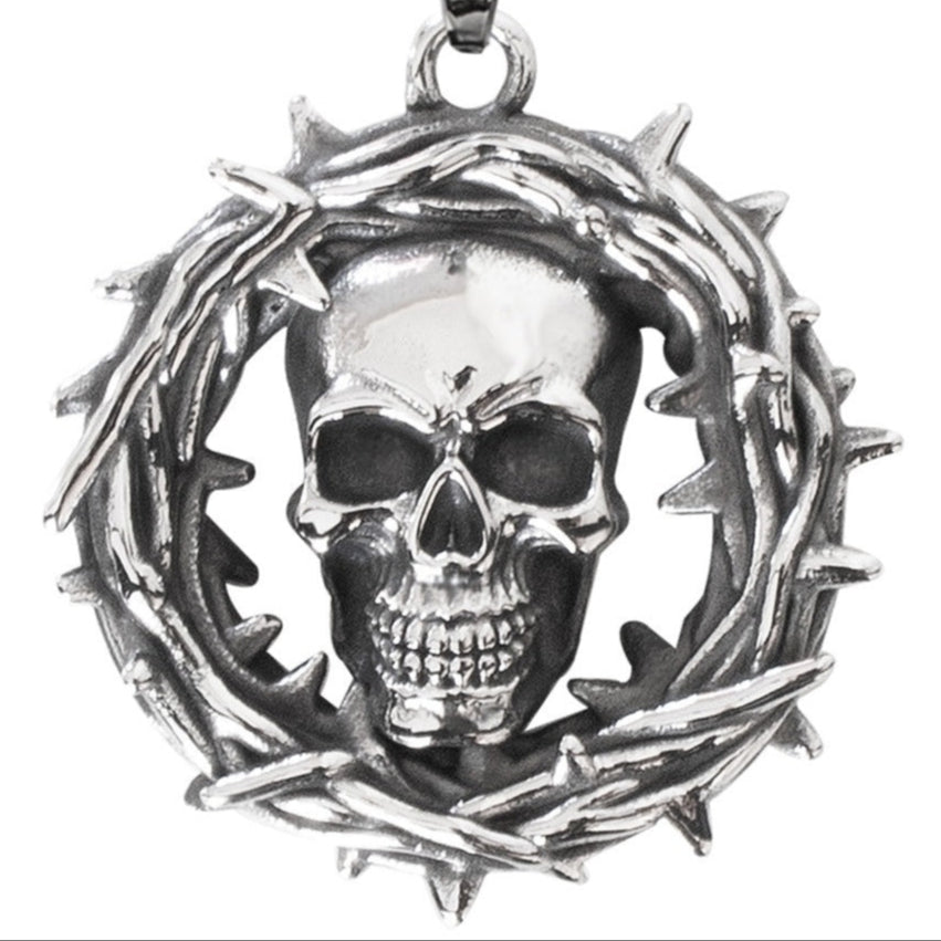 PENDANT SKULL WITH THORNS