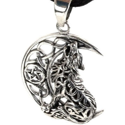 PENDANT HOWLING WOLF IN MOON