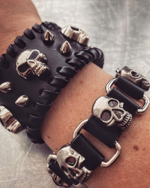 SKULLS BRACELET