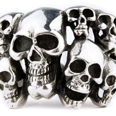 STAINLESS STEEL SKULLS RING
