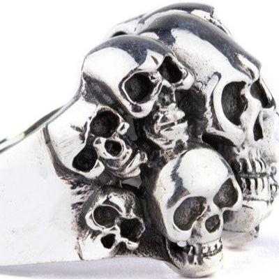 STAINLESS STEEL SKULLS RING