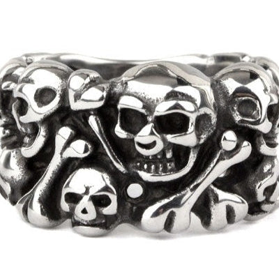 STAINLESS STEEL SKULLS RING