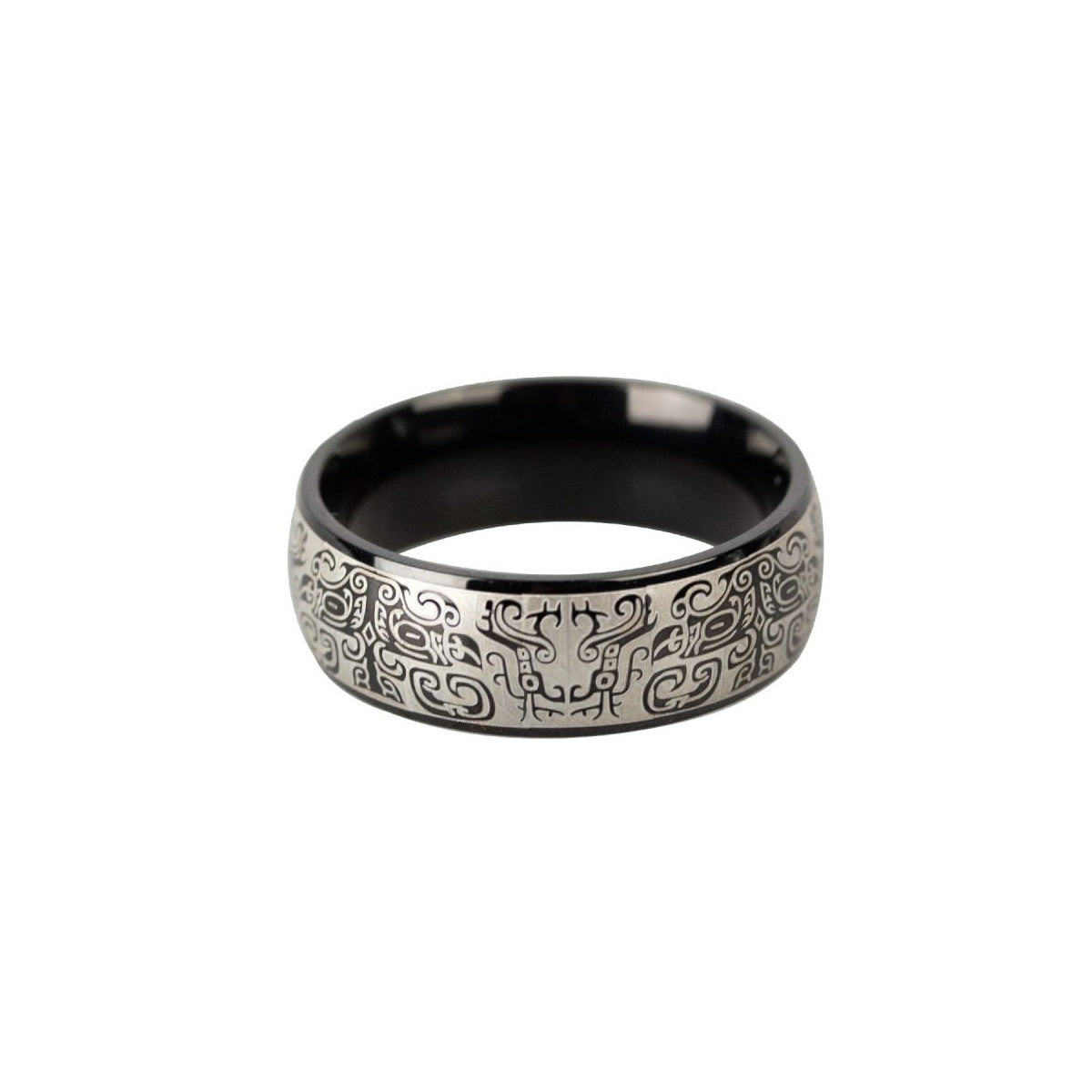 This BLACK GRAFFITI RING adds a modern edge to any look. Made of stainless steel with a unique graffiti design, this ring is a perfect symbol of friendship or partnership. With a width of 0.8 cm, it's a stylish and durable accessory.