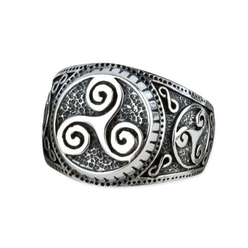 TRISKELE STEEL RING