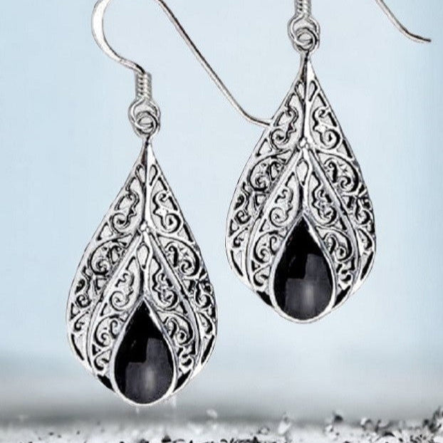 STERLING SILVER EARRINGS ONYX ORNAMENT