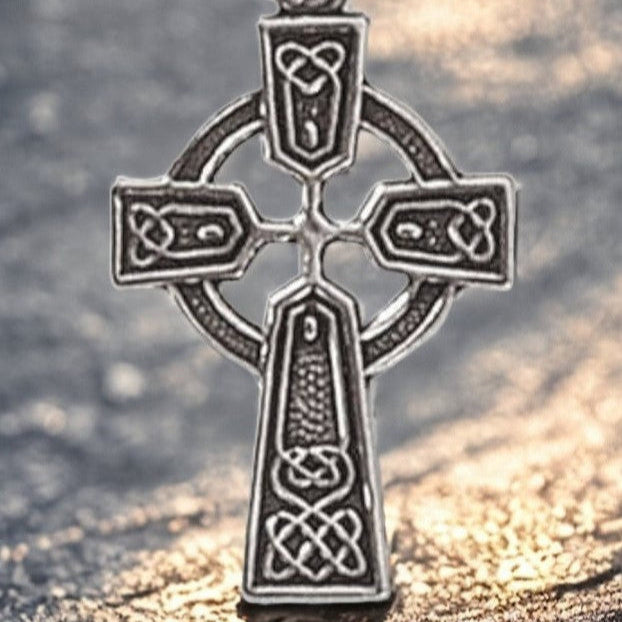STERLING SILVER PENDANT CELTIC CROSS