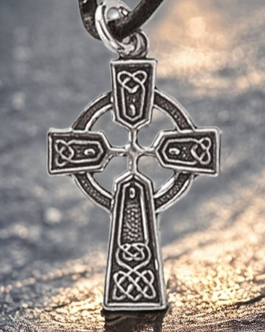 STERLING SILVER PENDANT CELTIC CROSS