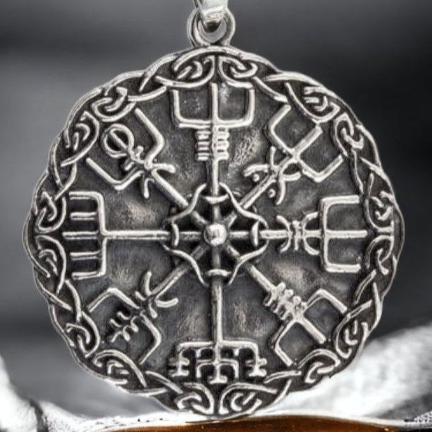STERLING SILVER PENDANT VIKING COMPASS