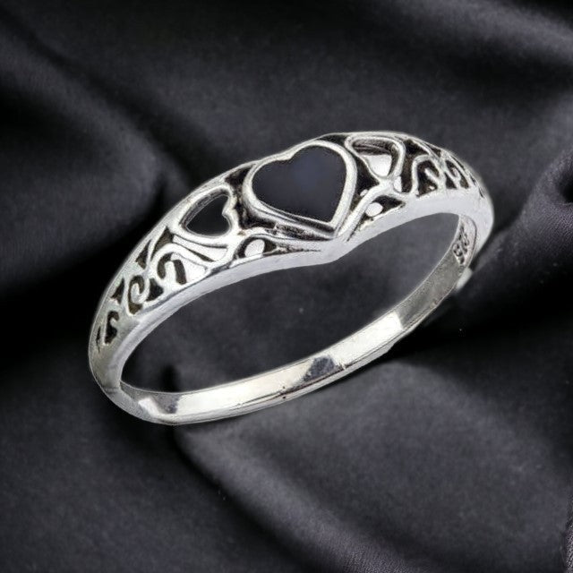 STERLING SILVER RING BLACK HEART
