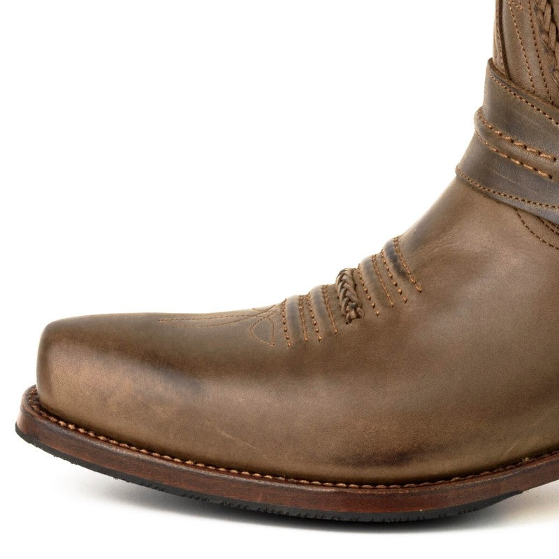 BRAIDED ORNAMENTS COWBOY BOOTS